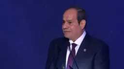 السيسي: رجال الشرطة يشكلون درعا...