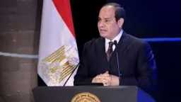 السيسي يطمئن المصريين: لا مساس...