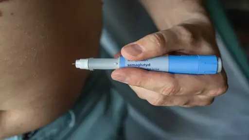 متحدث هيئة الدواء يكشف اشتراطات...