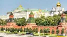 «الكرملين» يعلن انتهاء صلاحيات زيلينسكي...