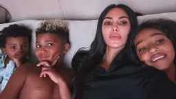 كيم كارداشيان تبعد أطفالها عن...