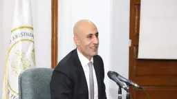 مواعيد الحضور والانصراف خلال شهر...