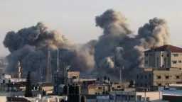 CBS تزعم تواصل أمريكا والاحتلال...