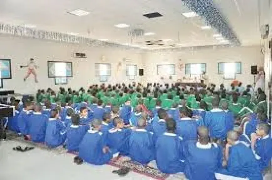 أطفال في دور الاحداث
