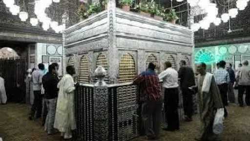 دين ودنيا