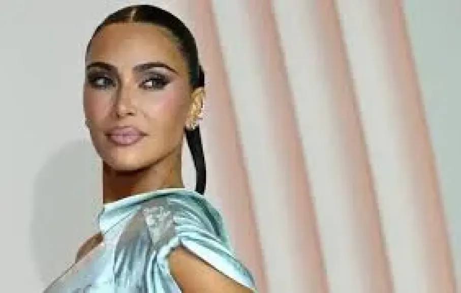 كيم كارداشيان