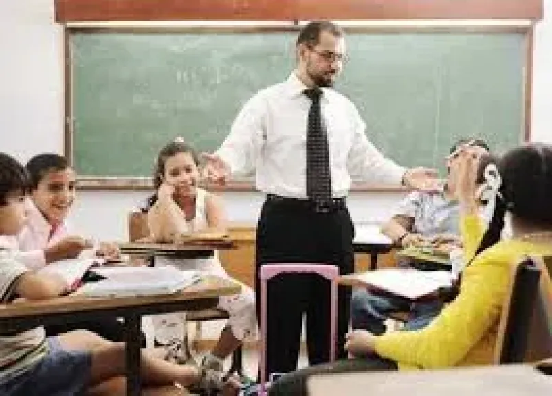 وظائف المعلمين